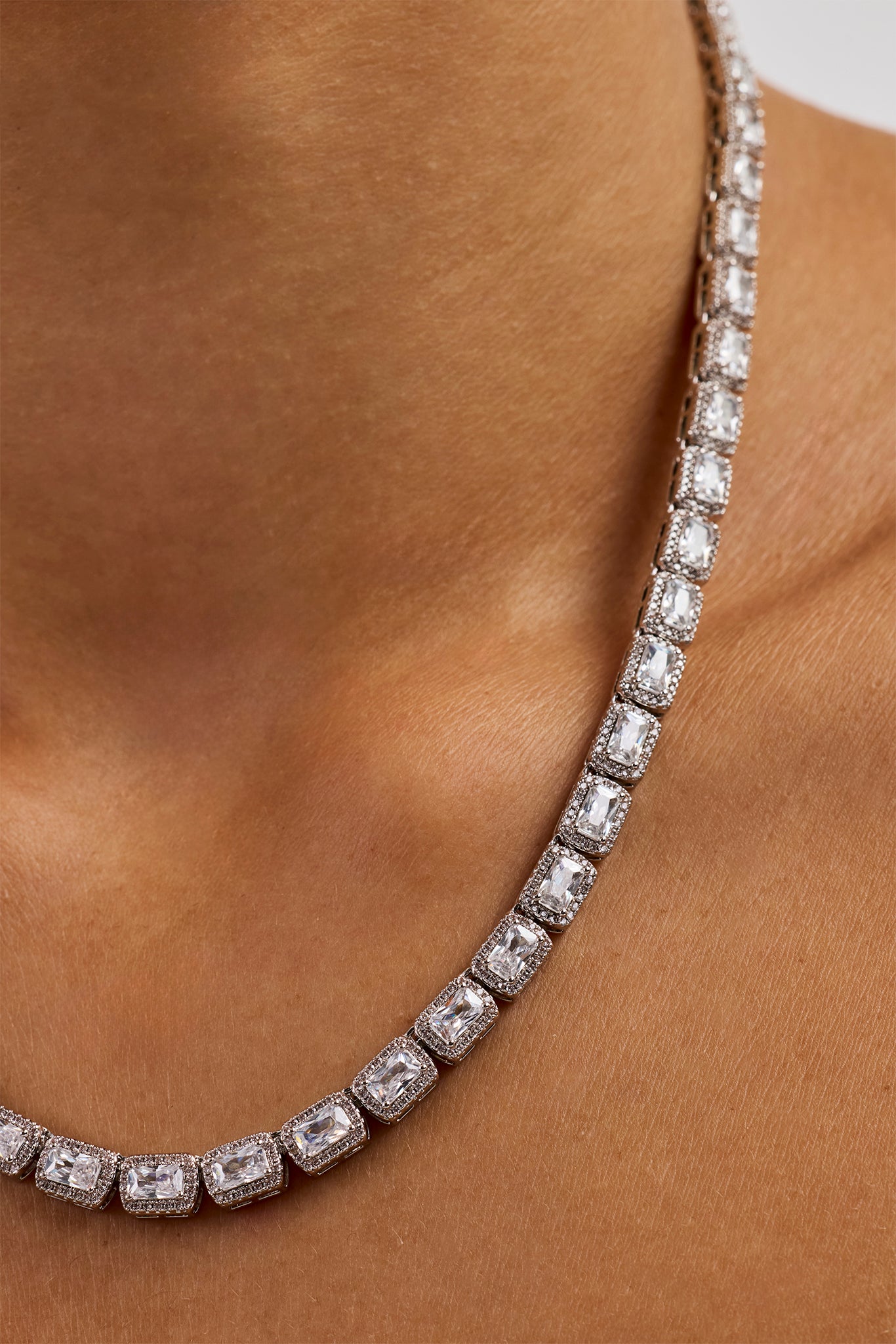 Baguette Cluster Chain - 5mm - White